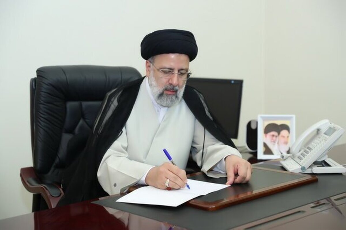 رئیسجمهور درگذشت استاد سمیعی گیلانی را تسلیت گفت