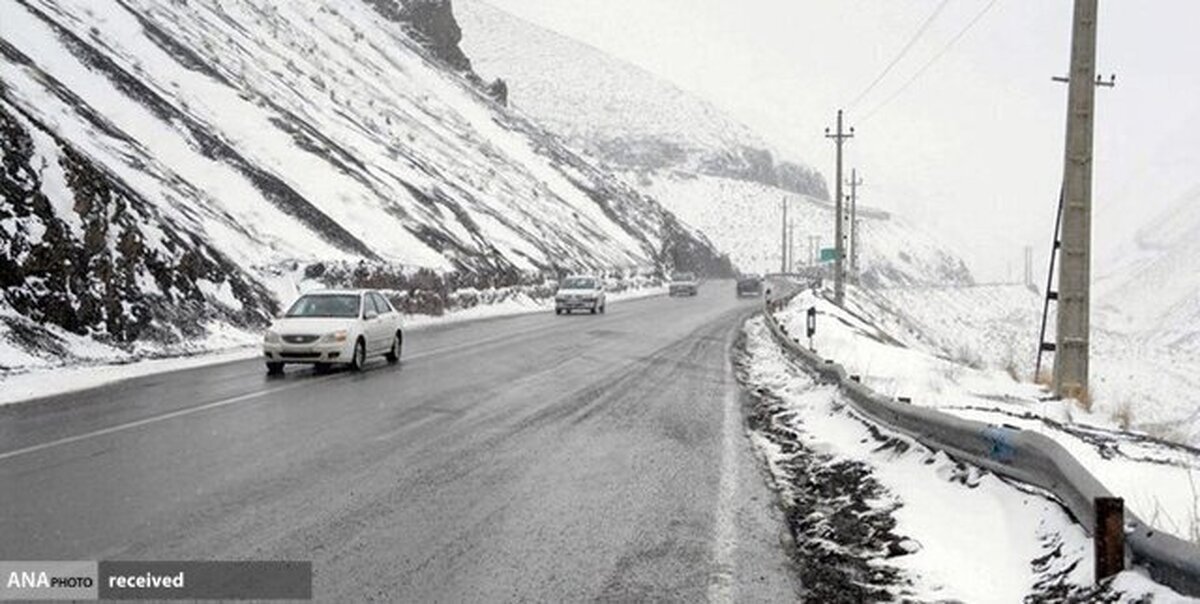 همراه داشتن زنجیر چرخ برای تردد در محورهای کوهستانی الزامی است