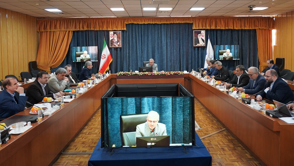 ارائه یک بودجه منسجم به دولت تا پایان دیماه/ اصلاح بودجه با استفاده از نظام درآمد- هزینه