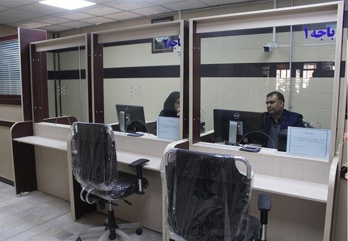 ارزیابی عملکرد دفاتر خدمات الکترونیک شهر در ۱۴۰۲ به روش هوشمند