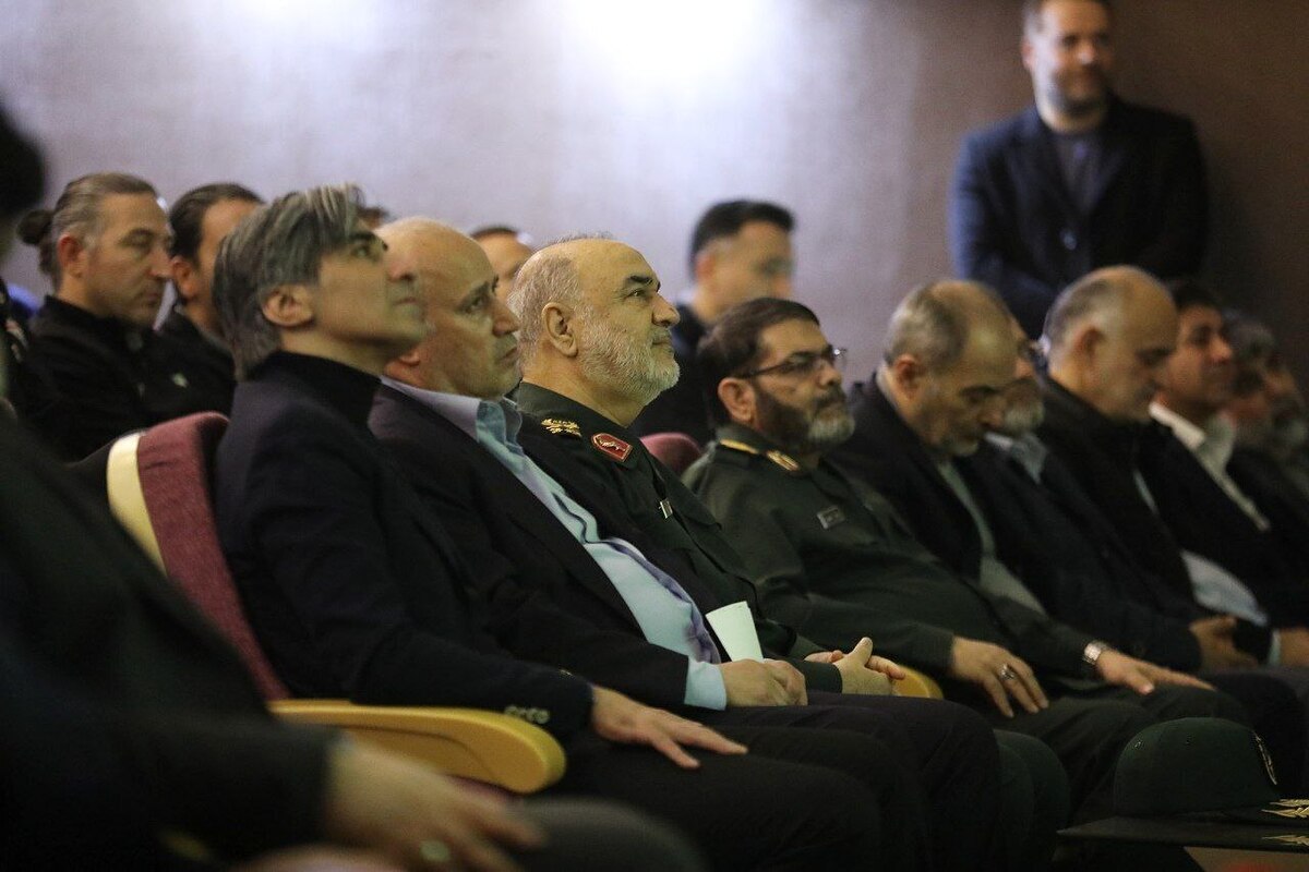 شمسایی: فوتسال همیشه آبروداری کرده آرزوی قلبی مردم قهرمانی ایران در جام ملتهای آسیا است+فیلم