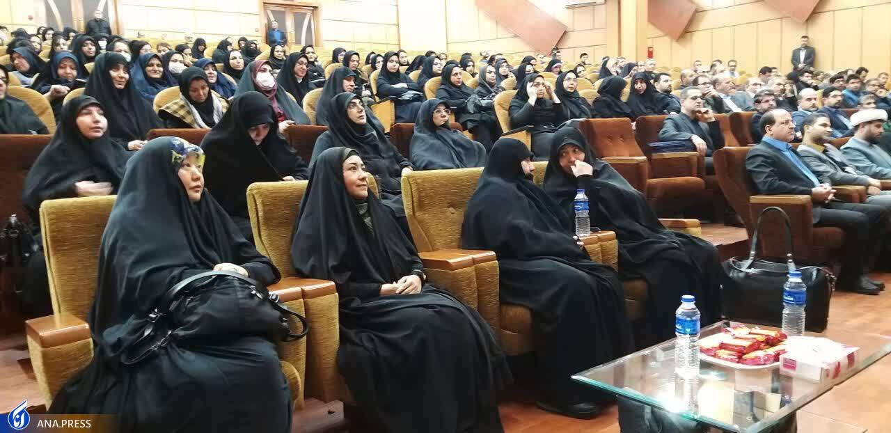 دانشگاهیان ابعاد شخصیتی چندبُعدی سردار سلیمانی را تحلیل کنند