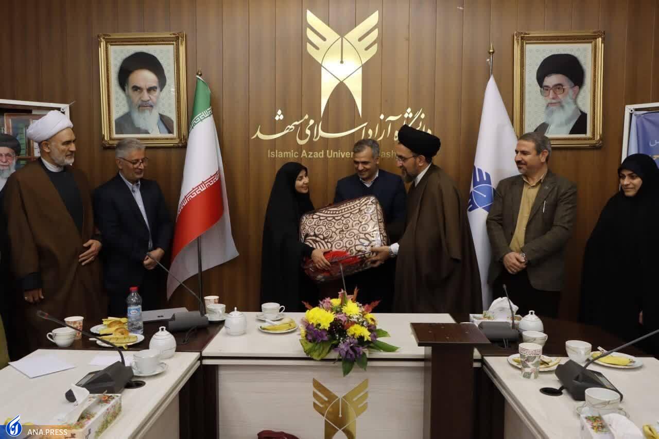 نگاه توحیدی علامه مصباح و حاج قاسم سلیمانی به حکمرانی مردمی جمهوری اسلامی نگاه توحیدی علامه مصباح و حاج قاسم سلیمانی به حکمرانی مردمی جمهوری اسلامی