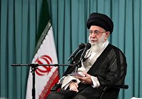 رهبر انقلاب: جنایتکاران سنگدل بدانند که سربازانِ راه روشن سلیمانی رذالت و جنایت آنان را تحمل نخواهند کرد