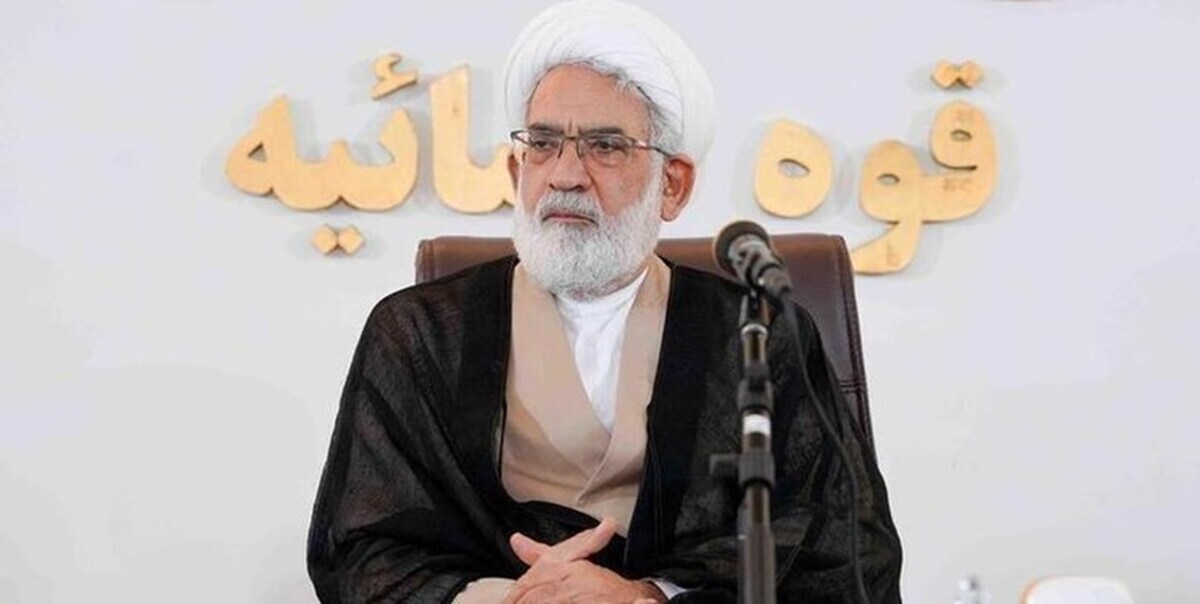 برخورد قاطع با اهانتکنندگان به شهدا در فضای مجازی لازم است