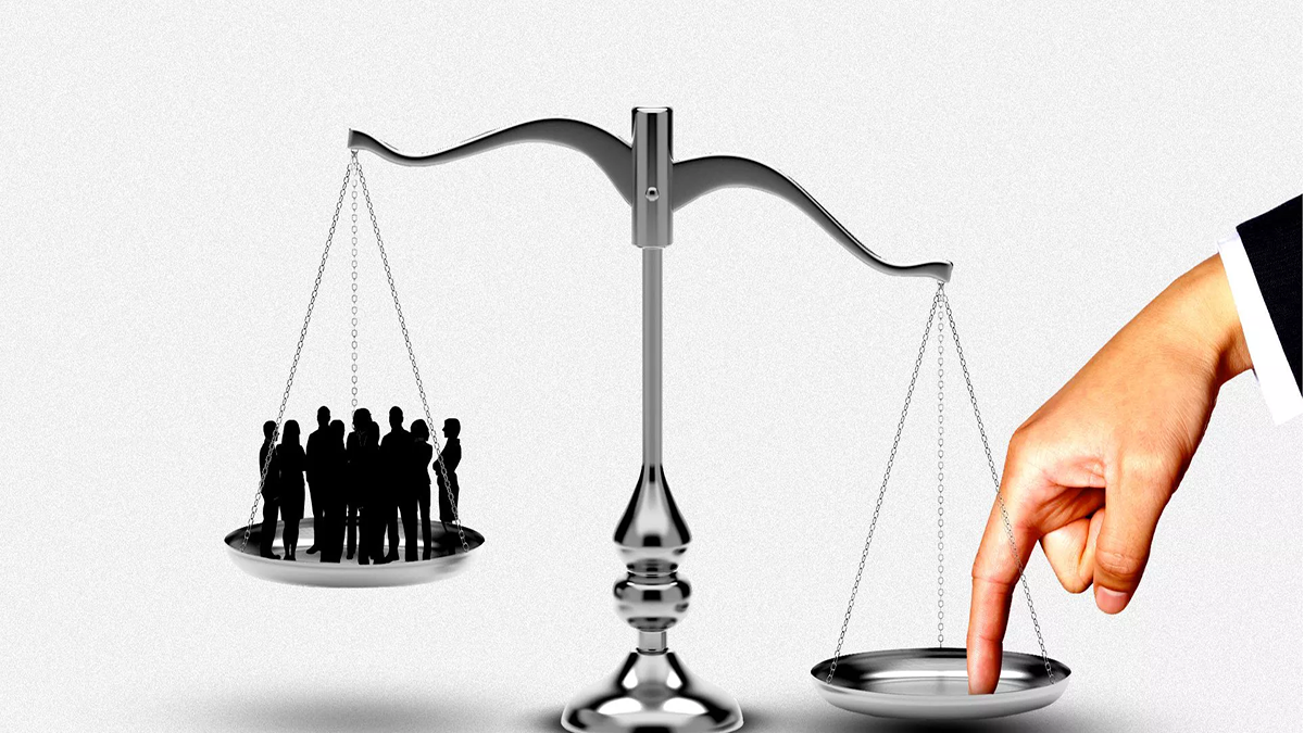 زوایای مخرب رقابت اقتصادی دولت با استارتآپها + صوت