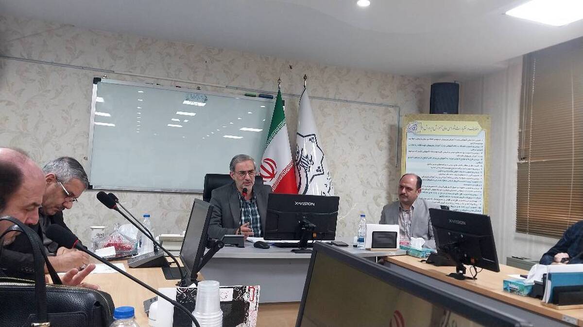 مدیر مدرسه راهبر استفاده از هوش مصنوعی در مدارس است