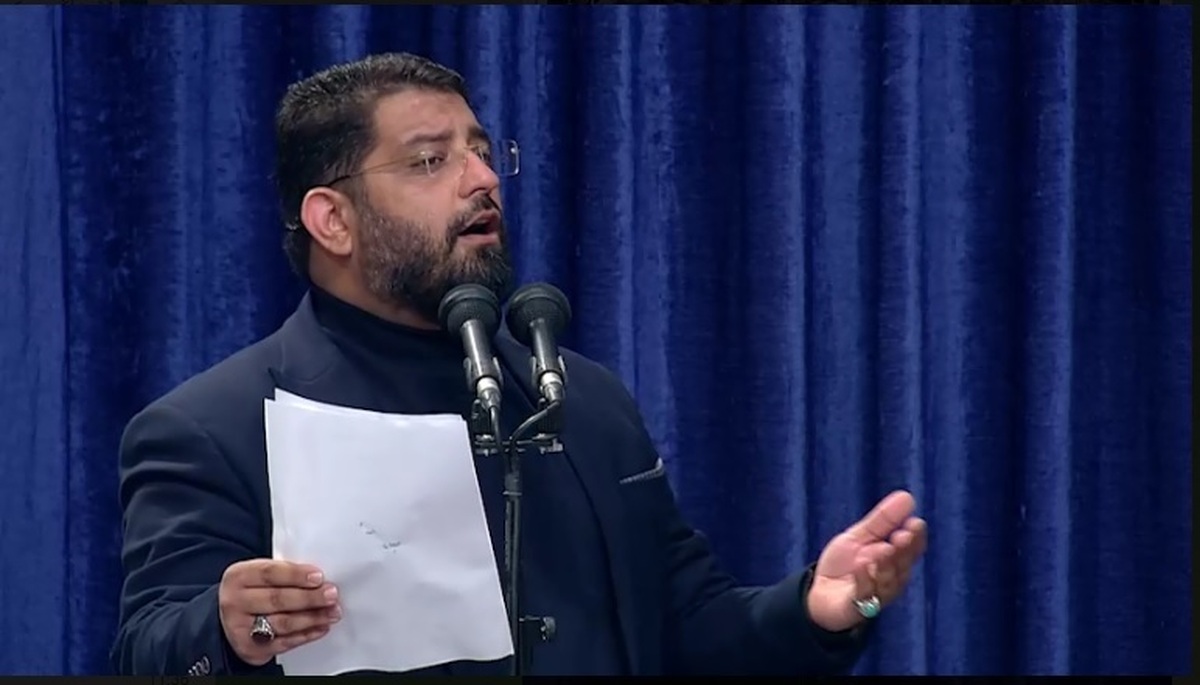 سرودخوانی حسن شالبافان و مردم قم در دیدار امروز با رهبر انقلاب+ فیلم
