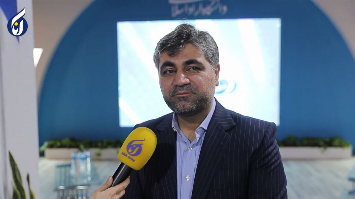 توجه دانشگاه آزاد به شرکت‌های دانش‌بنیان الگوی خوبی است + فیلم
