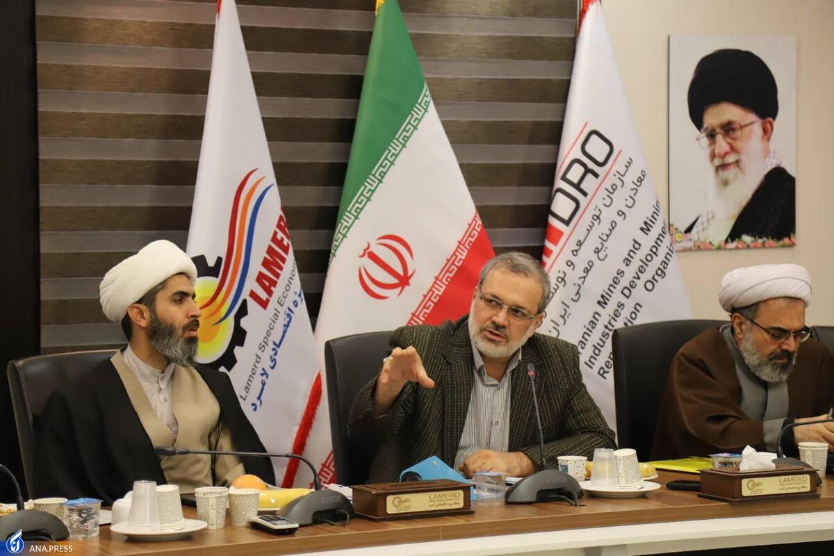 توسعه اقتصاد کشور با تفاهمنامههای همکاری دانشگاه آزاد و صنایع