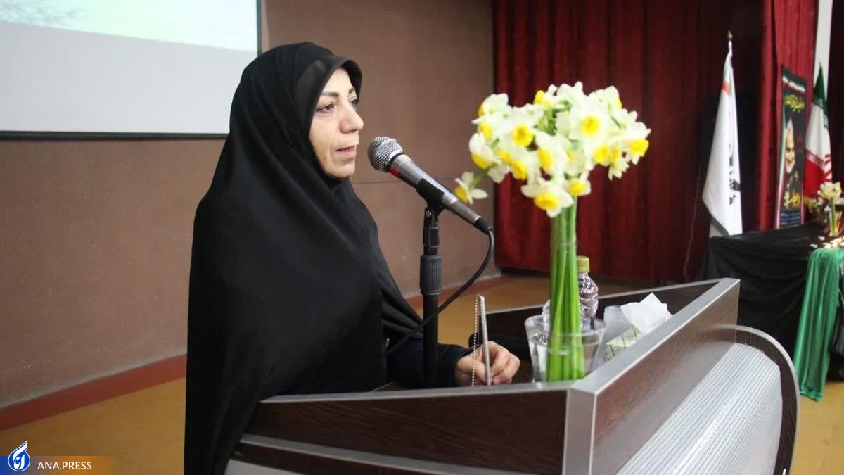 تجهیز آموزگاران مدارس سمای شهرستان نجفآباد به علم روز
