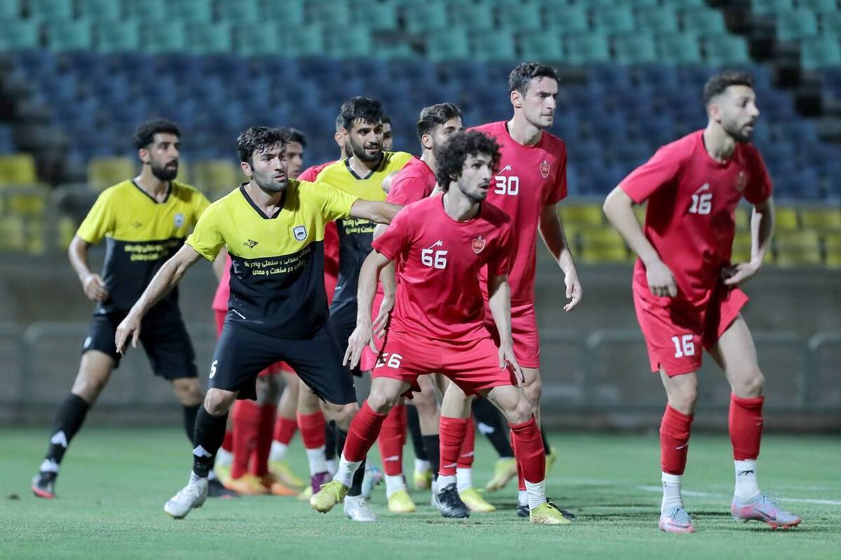 شاگردان اخباری به مصاف پرسپولیس میروند