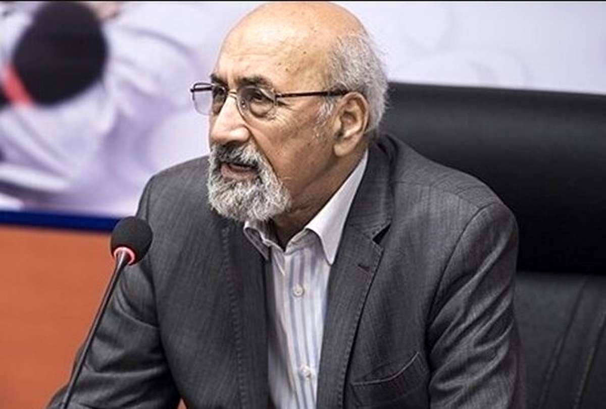 اکبر خلیلی، نویسنده کتاب پرفروش «ترکههای درخت آلبالو» درگذشت