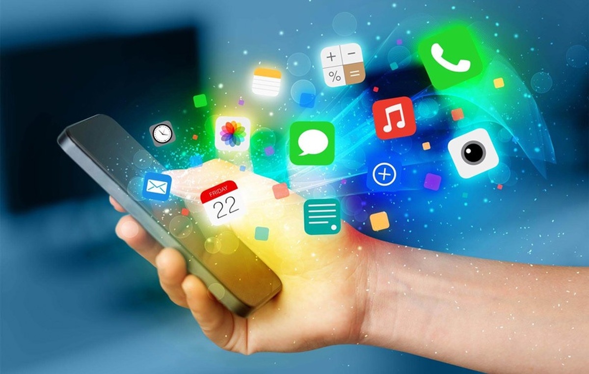 «اپتاک» فرصتی برای آشنایی مسئولان و مردم با صنعت اپلیکیشن