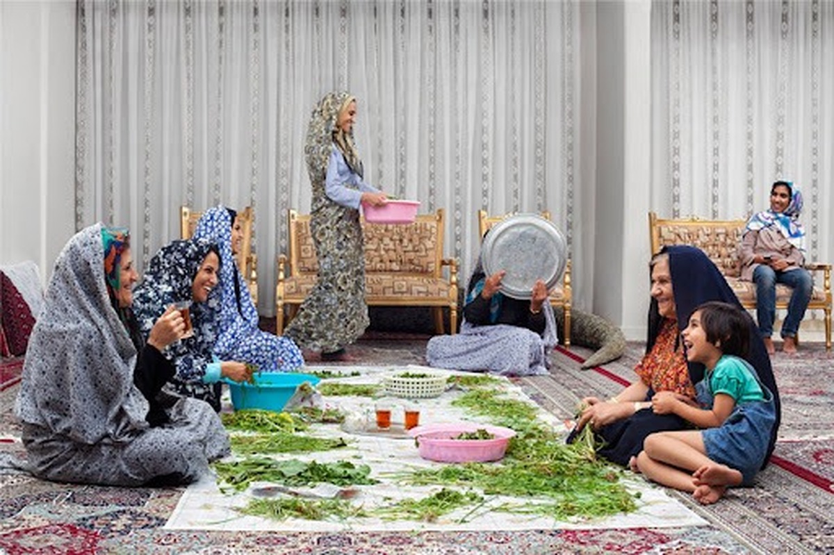 اخلاق جهانی و جامعه ایرانی