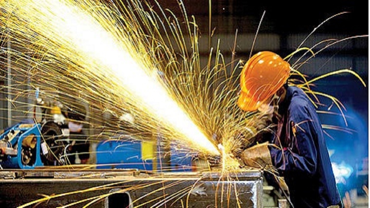 مکانیزمهای تولید برای مصرف کمتر آب باید تغییر کند آب صنایع