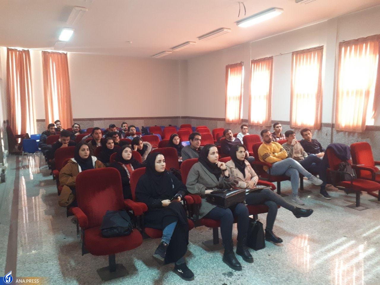 تمرکز بر هوش مصنوعی در انجمنهای علمی دانشجویی تمرکز بر هوش مصنوعی در انجمنهای علمی دانشجویی