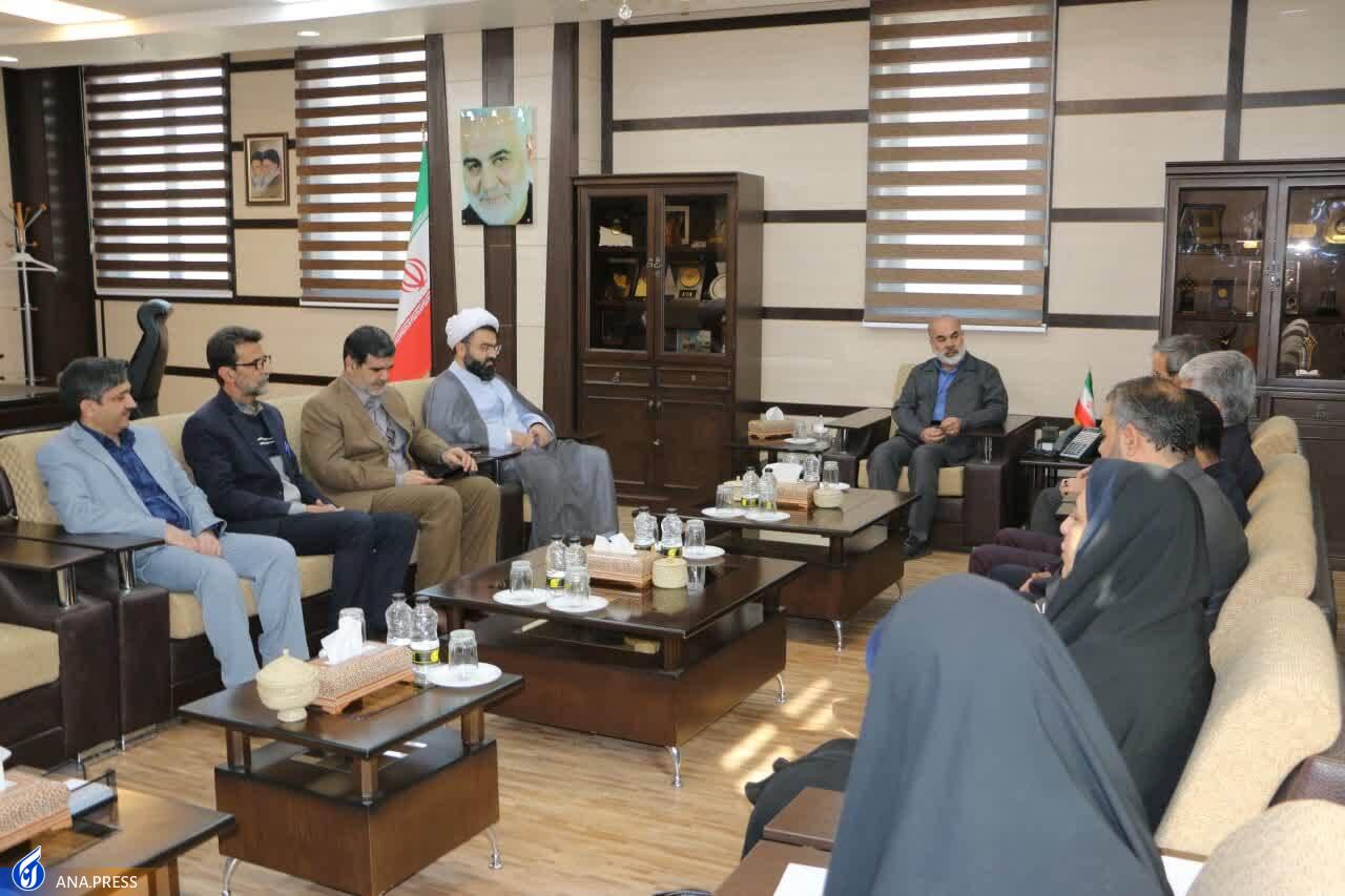 «مزرعه خورشیدی» دانشگاه آزاد اسلامی در مسیر راهاندازی/ تعداد شرکتهای دانشبنیان افزایش مییابد «مزرعه خورشیدی» دانشگاه آزاد اسلامی در مسیر راهاندازی/ تعداد شرکتهای دانشبنیان افزایش مییابد