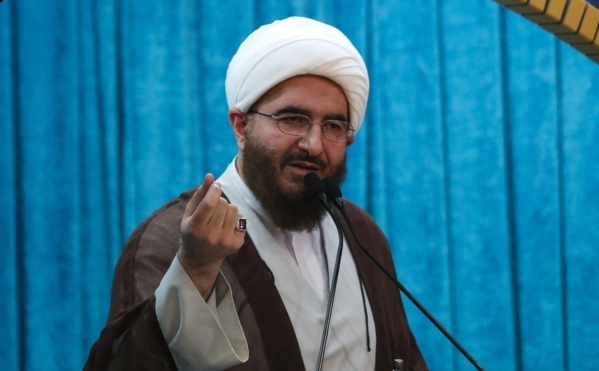 نقش دانشآموزان در جریان انقلاب اسلامی حرف اول را میزند
