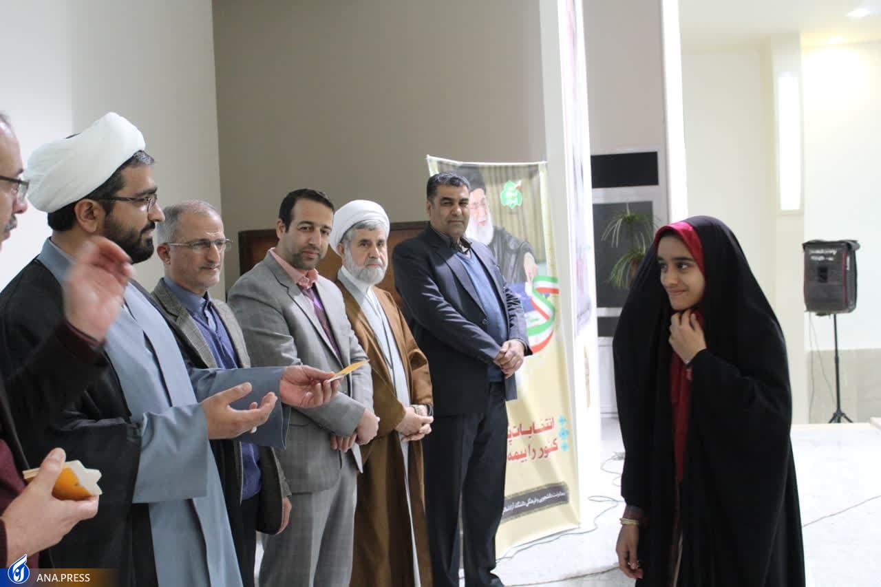 داوری: «تمدنسازی» وجه تمایز فعالیتهای مهدوی صحیح و ناصحیح است داوری: «تمدنسازی» وجه تمایز فعالیتهای مهدوی صحیح و ناصحیح است