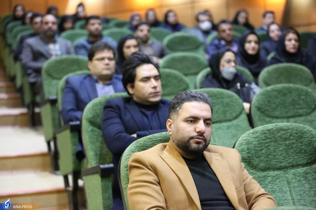 تأثیر ارتقای علمی دستیاران آموزشی بر پیشرفت دانشگاهها تأثیر ارتقای علمی دستیاران آموزشی بر پیشرفت دانشگاهها