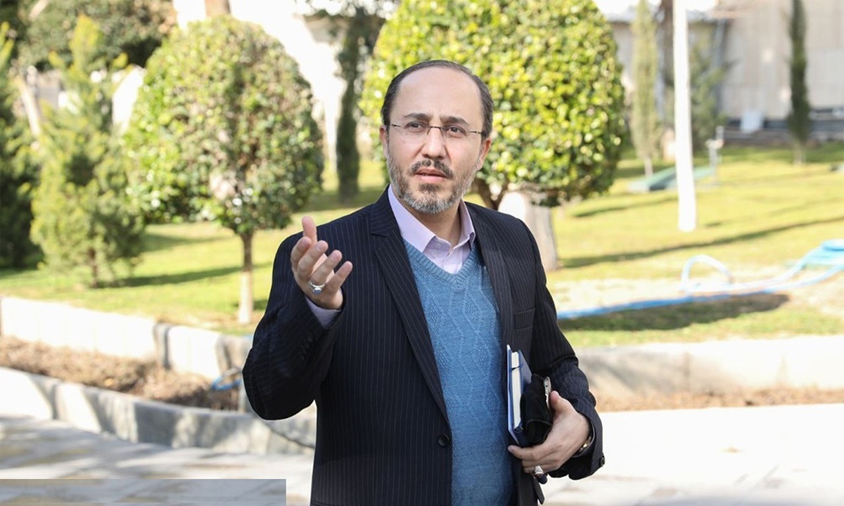 خلجی: سامانه شفافیت هزینهکرد دستگاههای اجرایی راهاندازی میشود دولت حق حمایت از کسی در انتخابات را ندارد
