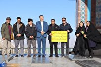 اهتزاز پرچم جمهوری اسلامی در واحدهای دانشگاهی؛ پیش به سوی تعیبن سرنوشت