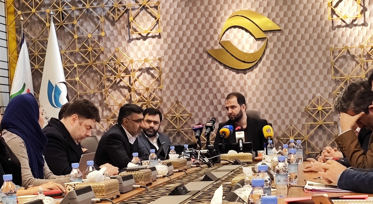 رصد لحظهای توسعه شبکه ارتباطی اپراتورها/ ترافیک شبکه سیار به ثابت منتقل شود
