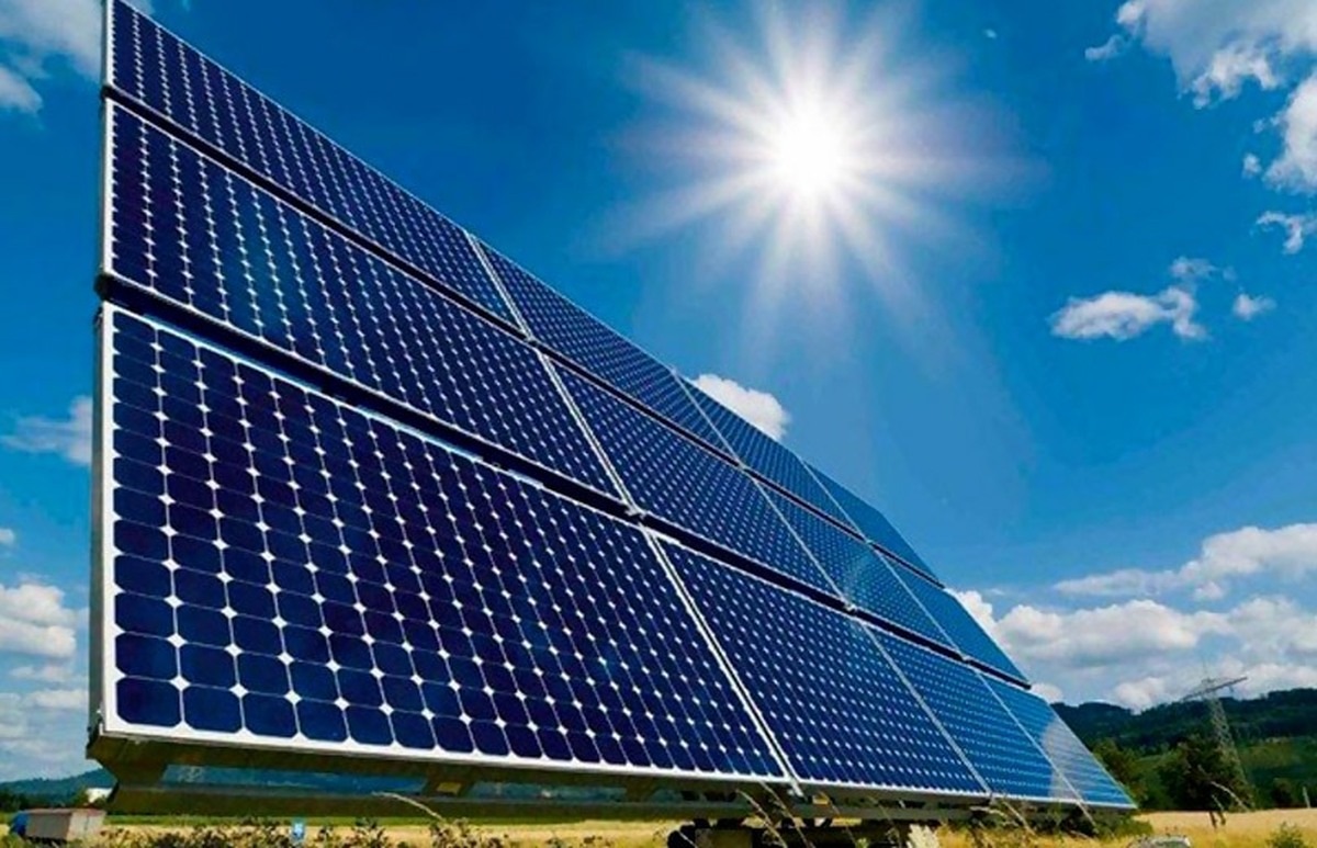 استراکچرهای متحرک انرژیخورشیدی ساخته شد
