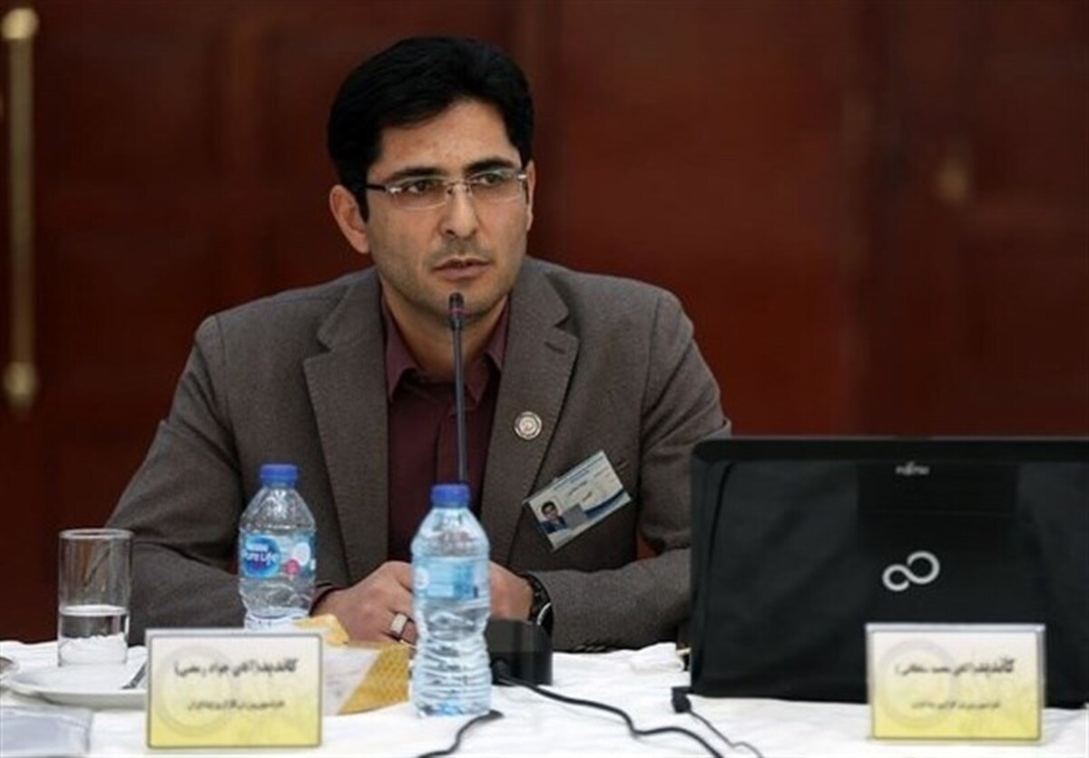 رمضی با قاطعیت رئیس فدراسیون کارگری باقی ماند