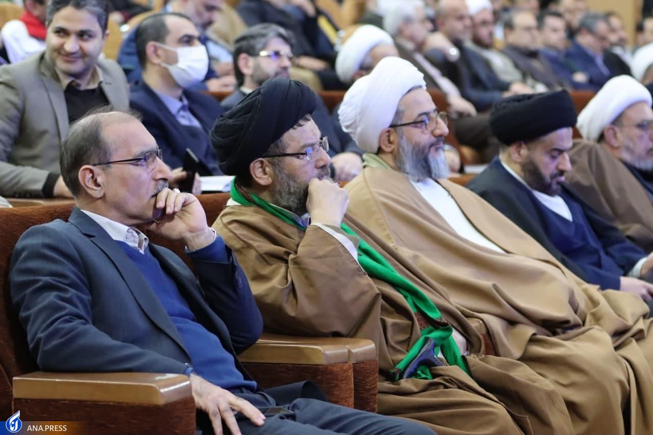 معرفی آثار منتخب جشنواره بینالمللی «امامت و مهدویت» معرفی آثار منتخب جشنواره بینالمللی «امامت و مهدویت»