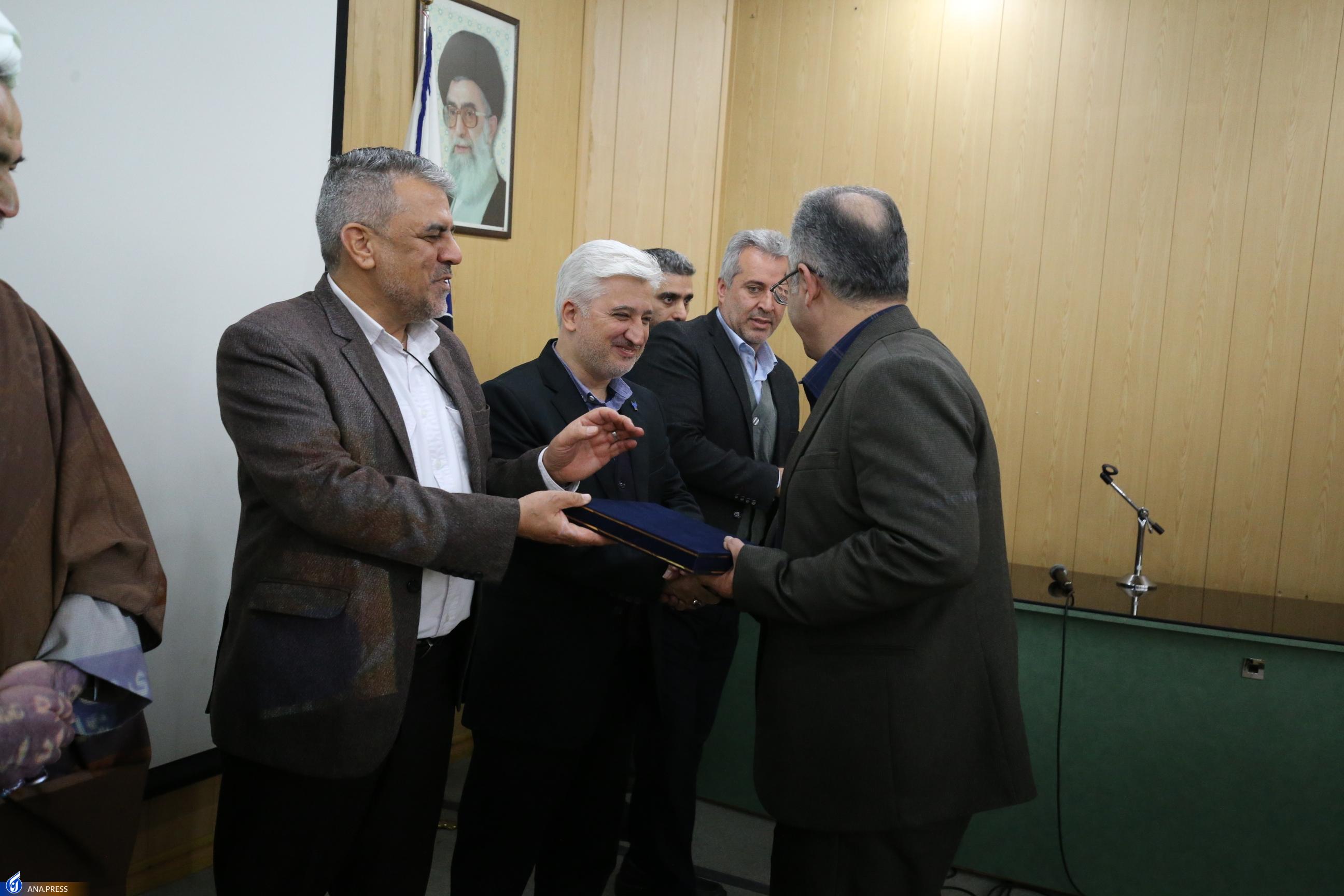 «الفت»، «محبت» و «مودّت» مثلث طلایی تحکیم بنیان خانواده «الفت»، «محبت» و «مودّت» مثلث طلایی تحکیم بنیان خانواده