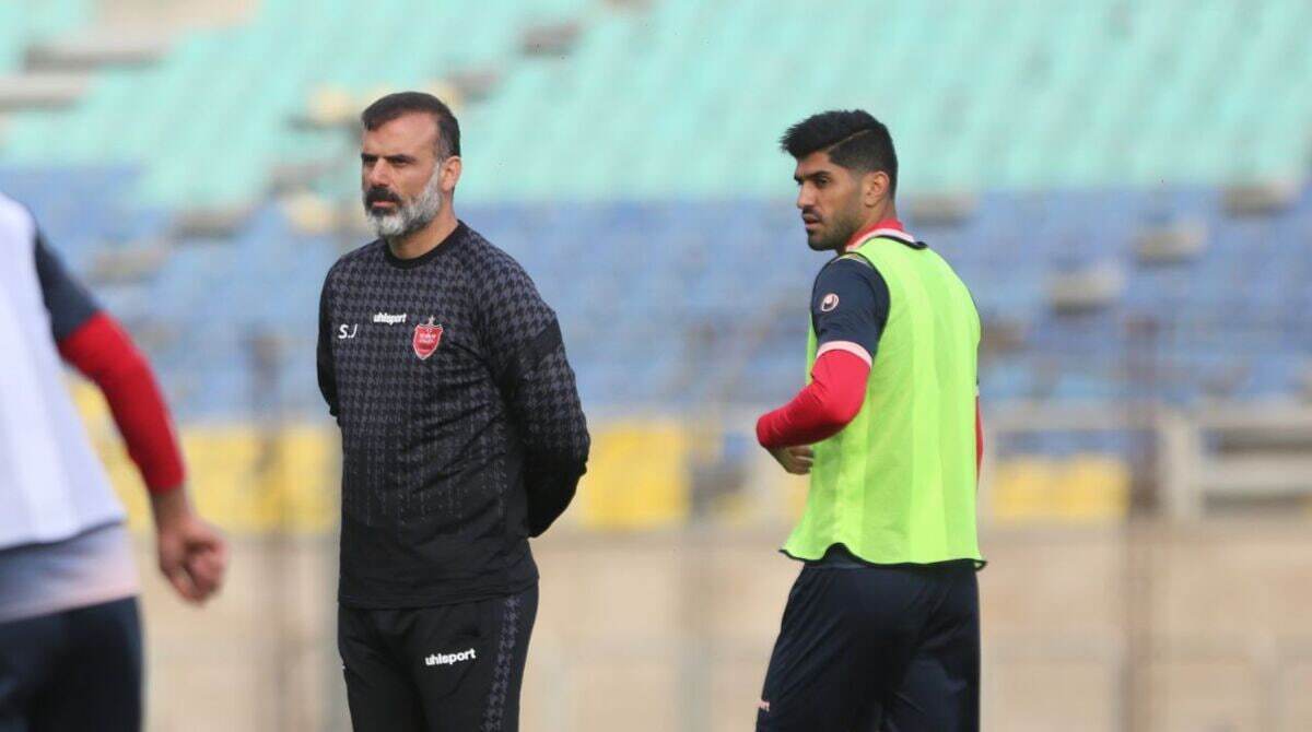 سید جلال حسینی به اردوی پرسپولیس رسید