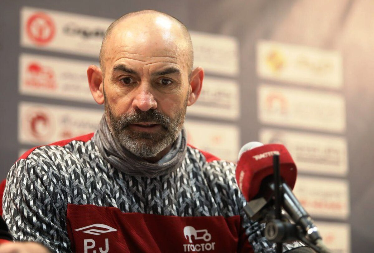 خمز: گلمحمدی مربی مهمی برای پرسپولیس بود باید بهترین عملکرد و تمرکز را داشته باشیم