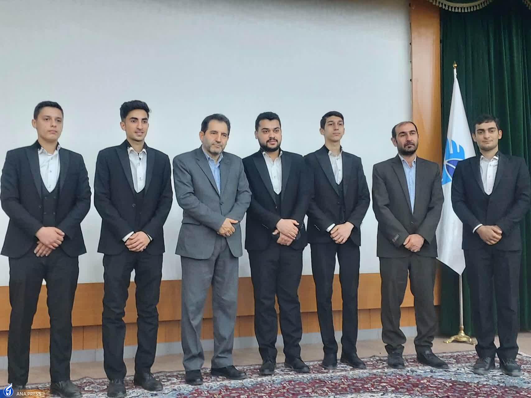 جشنواره شعر علوی در مازندران با ۵ اثر برگزیده به کار خود پایان داد