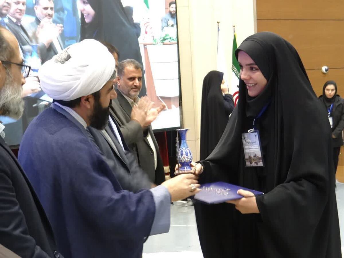 معرفی برگزیدگان سومین جشنواره سراسری رشد دانشگاه آزاد + جدول اسامی