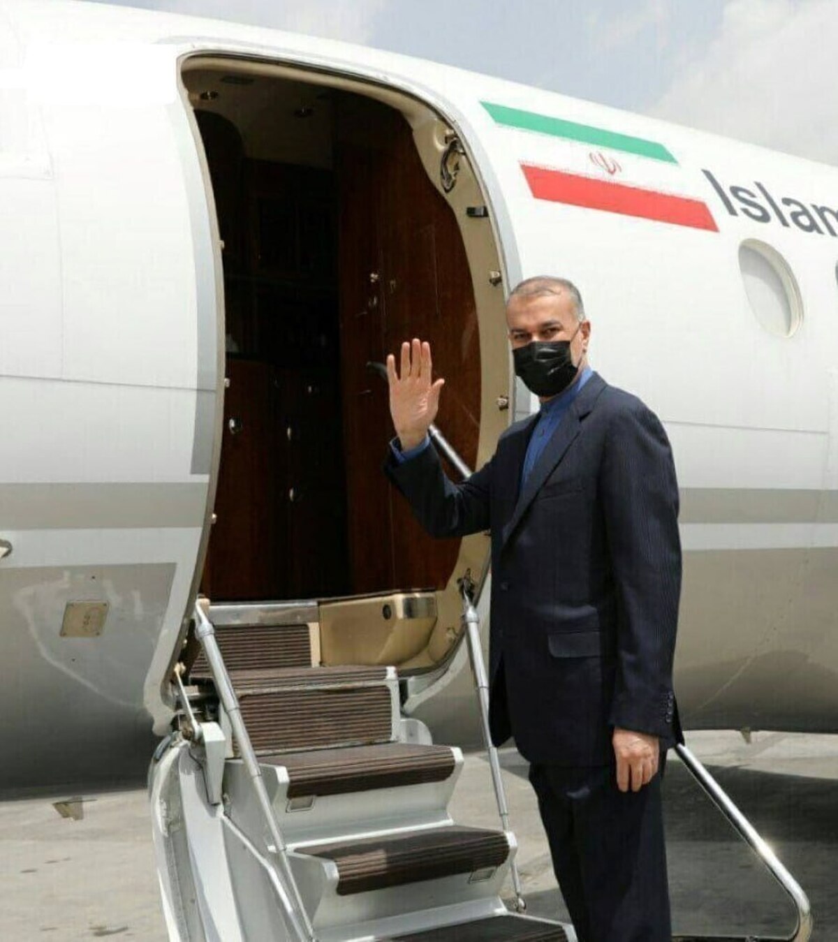 وزیر امور خارجه راهی عربستان شد