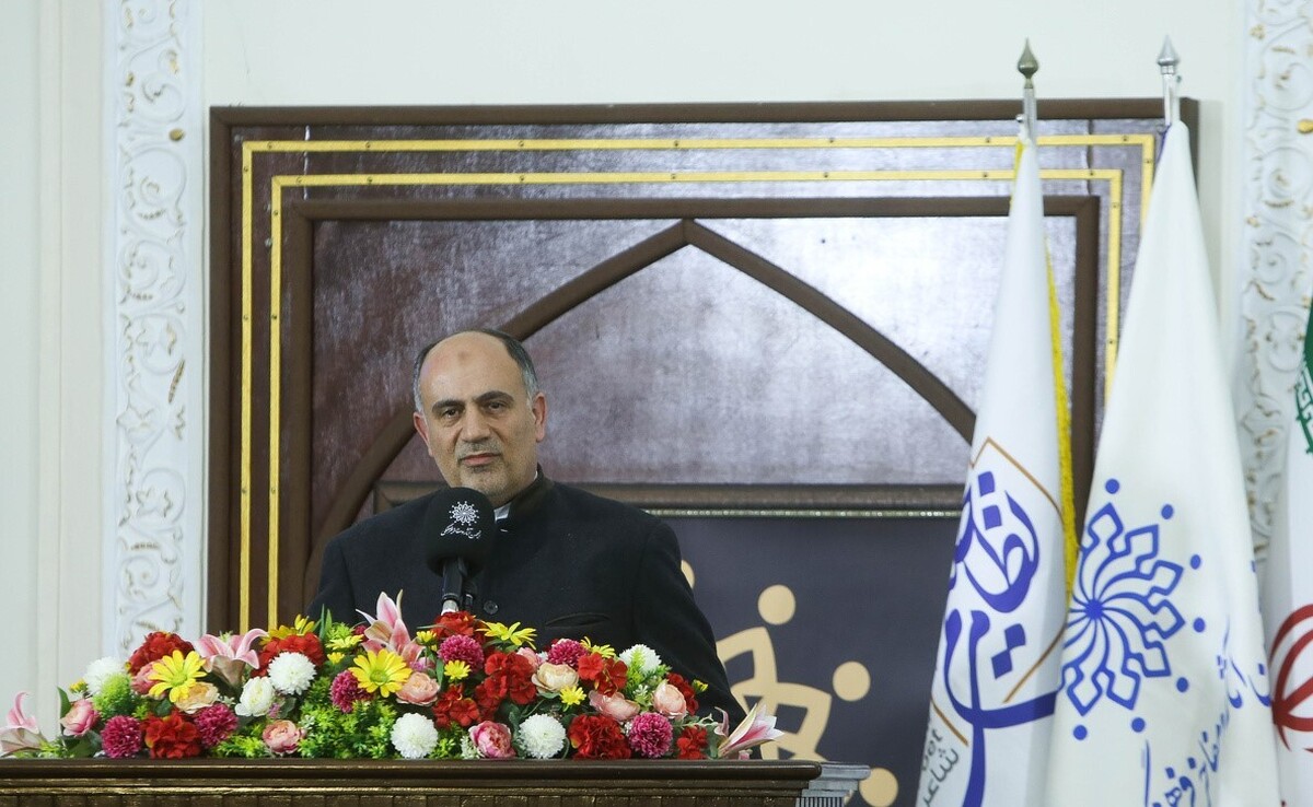 نظامی؛ واضع واژگان جدید در زبان و ادب فارسی