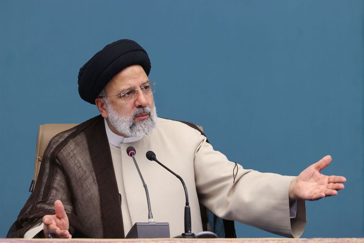 رئیس جمهور: سیاست محوری دولت سپردن کار به بخش خصوصی است