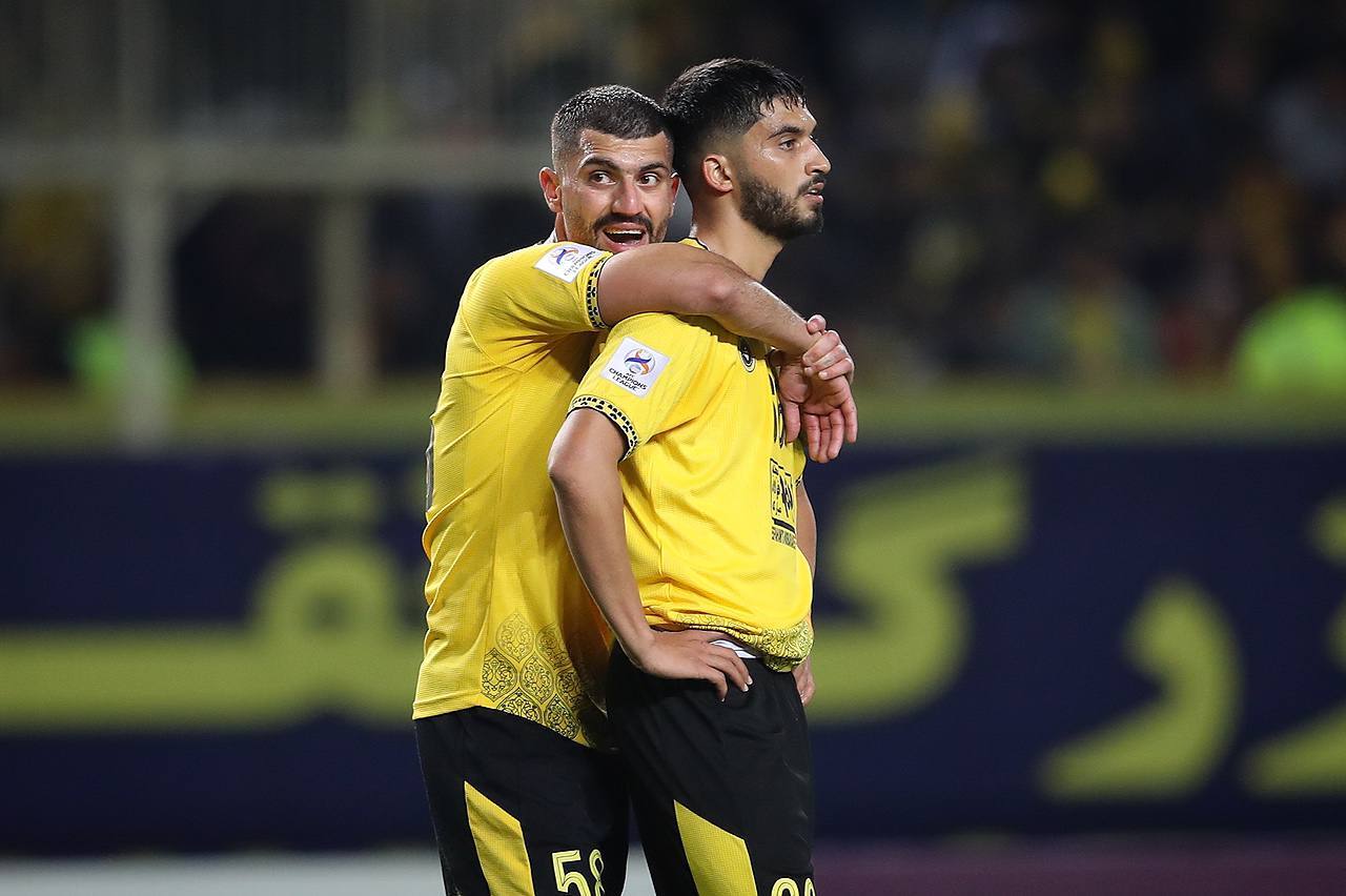 AFC به خاطر یک تکل محروم میکند، فدراسیون به خاطر درگیری و کتککاری جریمه/ این است دلایل پسرفت در فوتبال ایران! AFC به خاطر یک تکل محروم میکند، فدراسیون به خاطر درگیری و کتککاری جریمه/ این است دلایل پسرفت در فوتبال ایران!