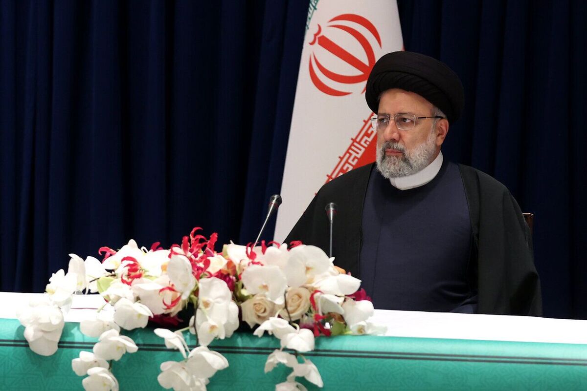 اهتمام دولت در زدودن فقر از جامعه و زمینه‌سازی برای توانمندسازی جوانان