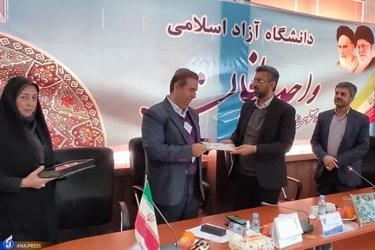 نقشآفرینی بسیج اساتید در میدان جهاد علمی هدف ما تربیت استادانی در تراز شهید چمران است
