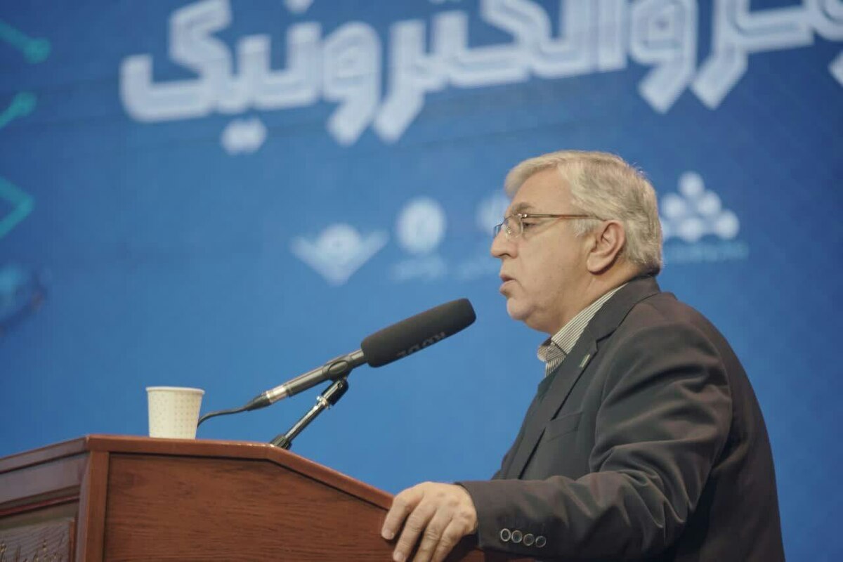 ۱۰درصد نیروهای حوزه میکروالکترونیک آمریکا ایرانی هستند