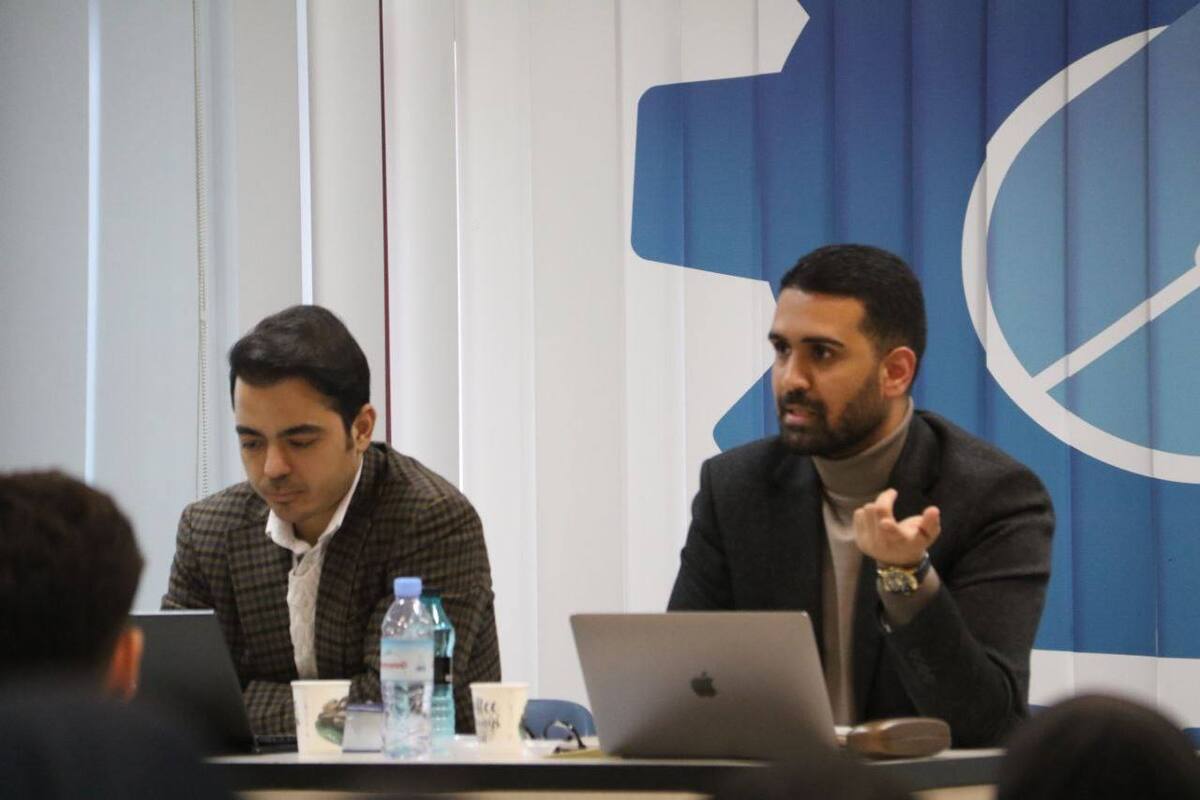ضرورت آگاهی والدین از جنبههای مختلف حضور کودکان در فضای مجازی