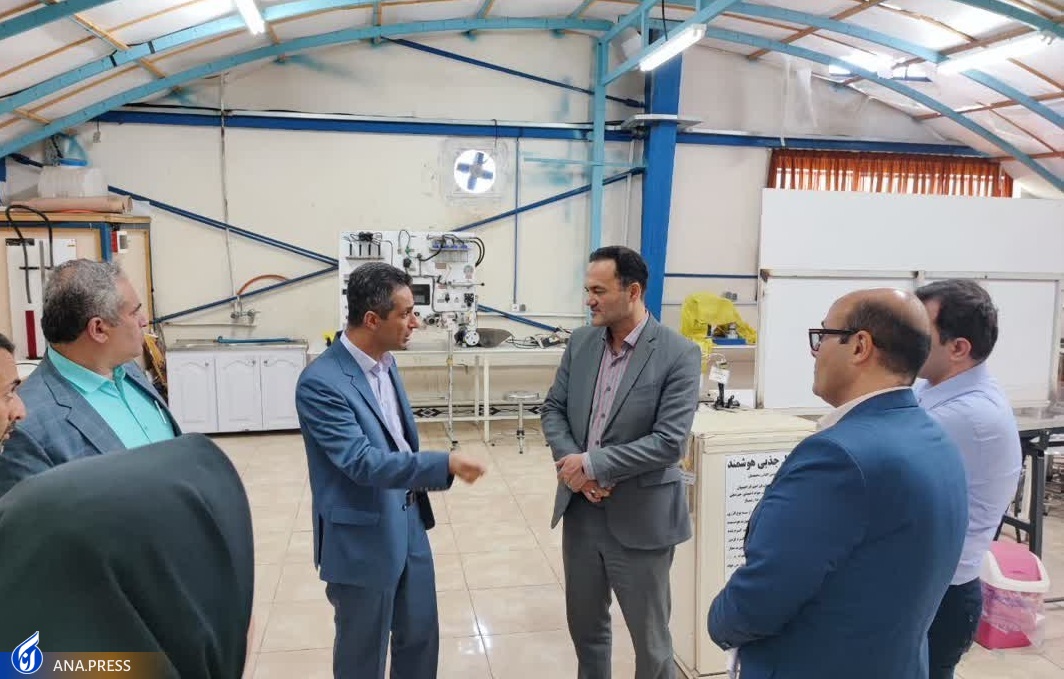 مهارتافزایی را باید در مسیر علم و اشتغال حرکت داد مهارتافزایی را باید در مسیر علم و اشتغال حرکت داد