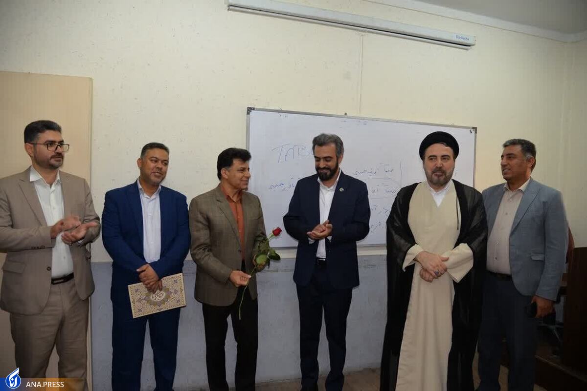 تفکر اعتقادی، سیاسی و اجتماعی افراد از معلمان نشئت میگیرد