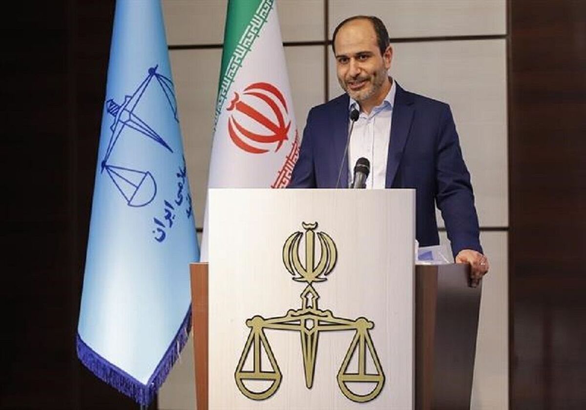 دریافت روزانه بیش از ۱۰۰هزار خدمت در پنجره واحد خدمات الکترونیک