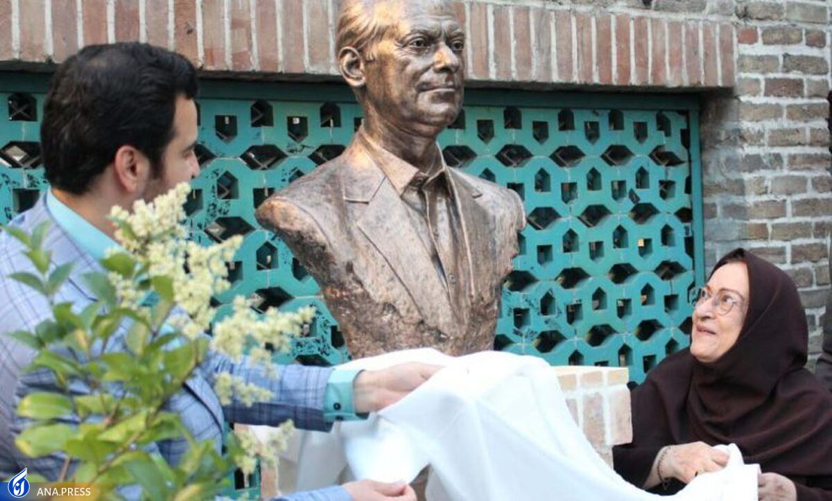 سردیس، دیوارنگاره و پوستر اولین جشنواره ملی ادبی دکتر محمد معین رونمایی شد