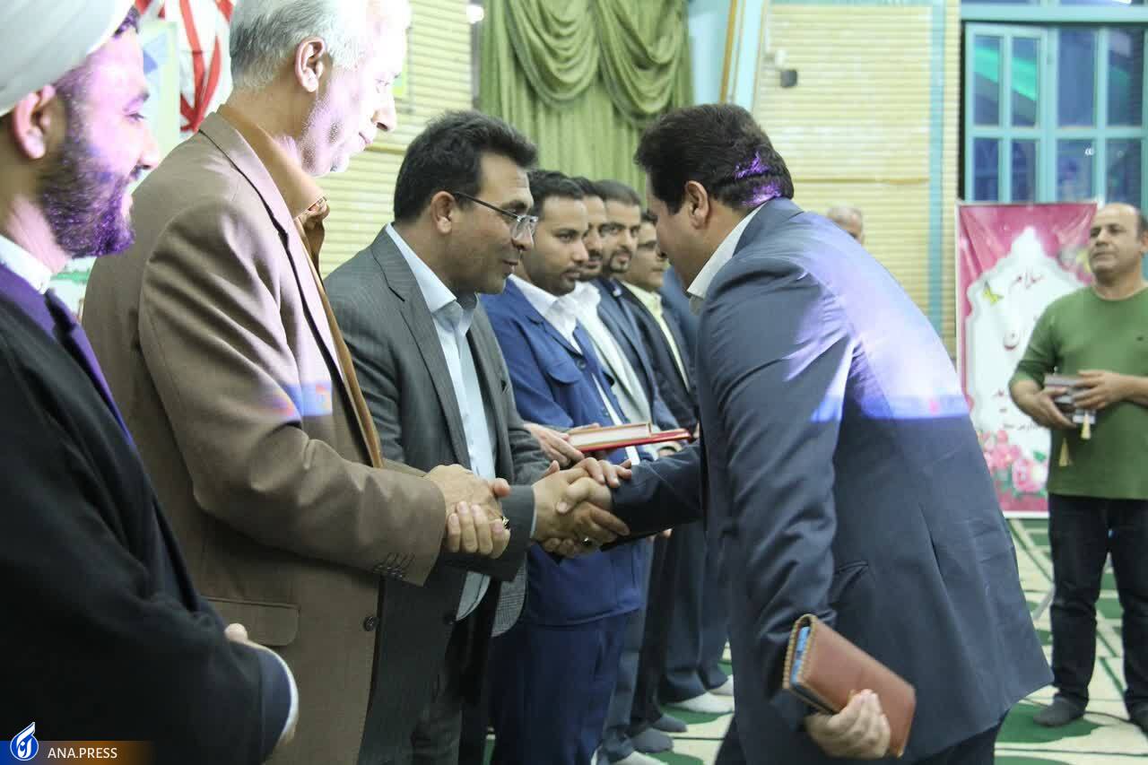 دانشگاه آزاد اسلامی با ایده&zwnj;آرایی، خلق فناوری و مهارت در علم مشکلات جامعه را رفع می&zwnj;کند