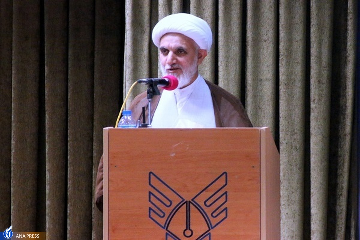 شخصیت علمی مقام معظم رهبری در تفسیر قرآن کریم مغفول مانده است